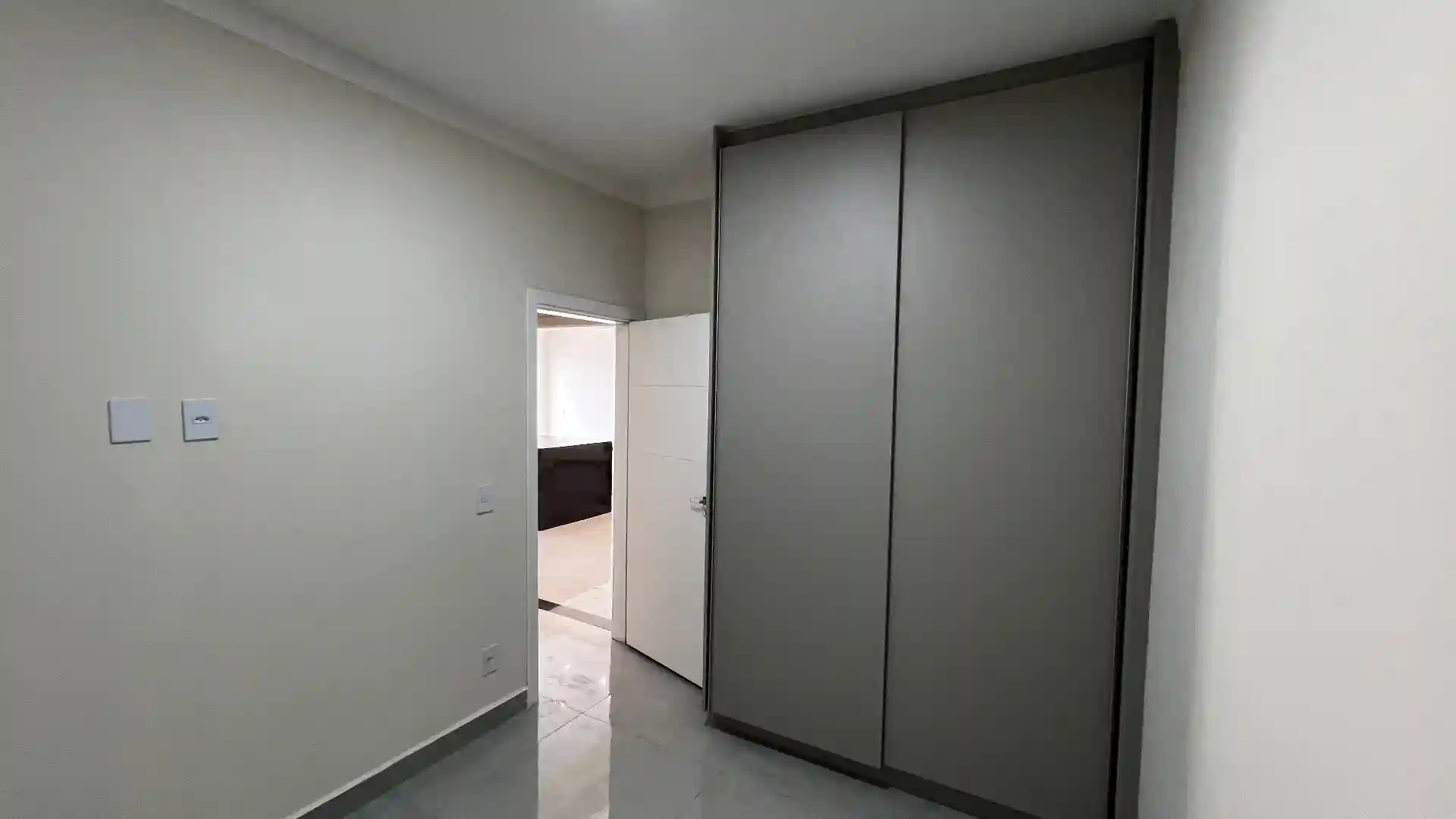 Casa com 3 quartos à venda, 235m² — foto 9 de 24