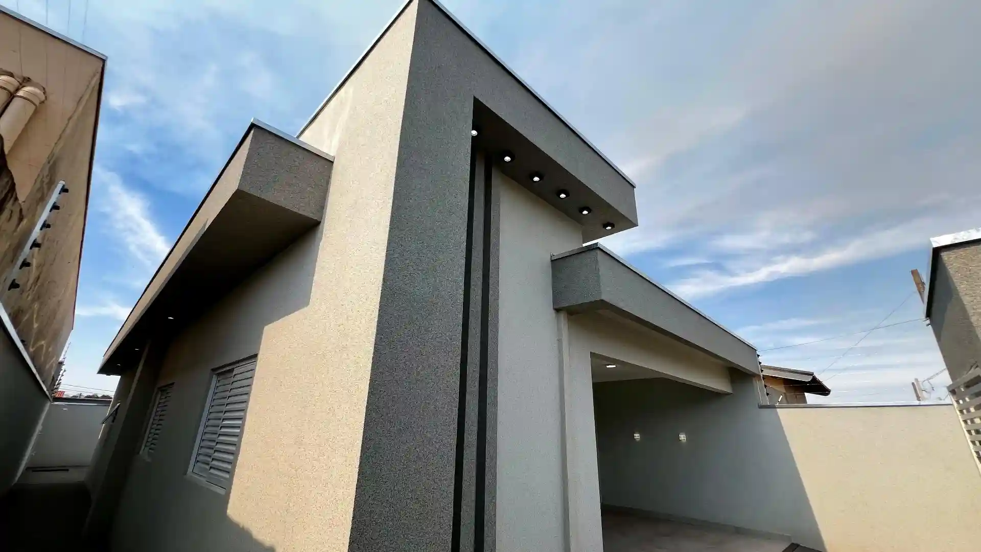 Casa com 3 quartos à venda, 235m² — foto 23 de 24