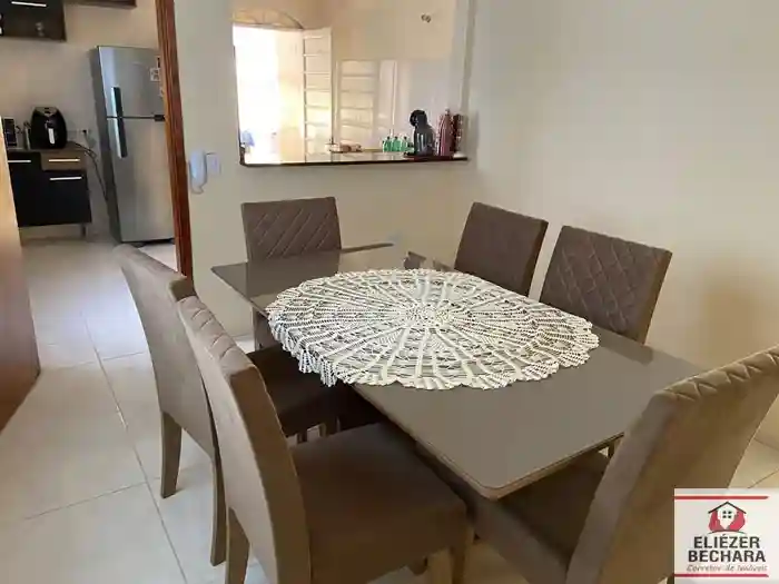 Casa à venda — foto 5 de 12