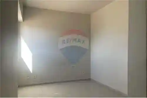 Apartamento com 3 quartos à venda, 70m² — foto 3 de 9