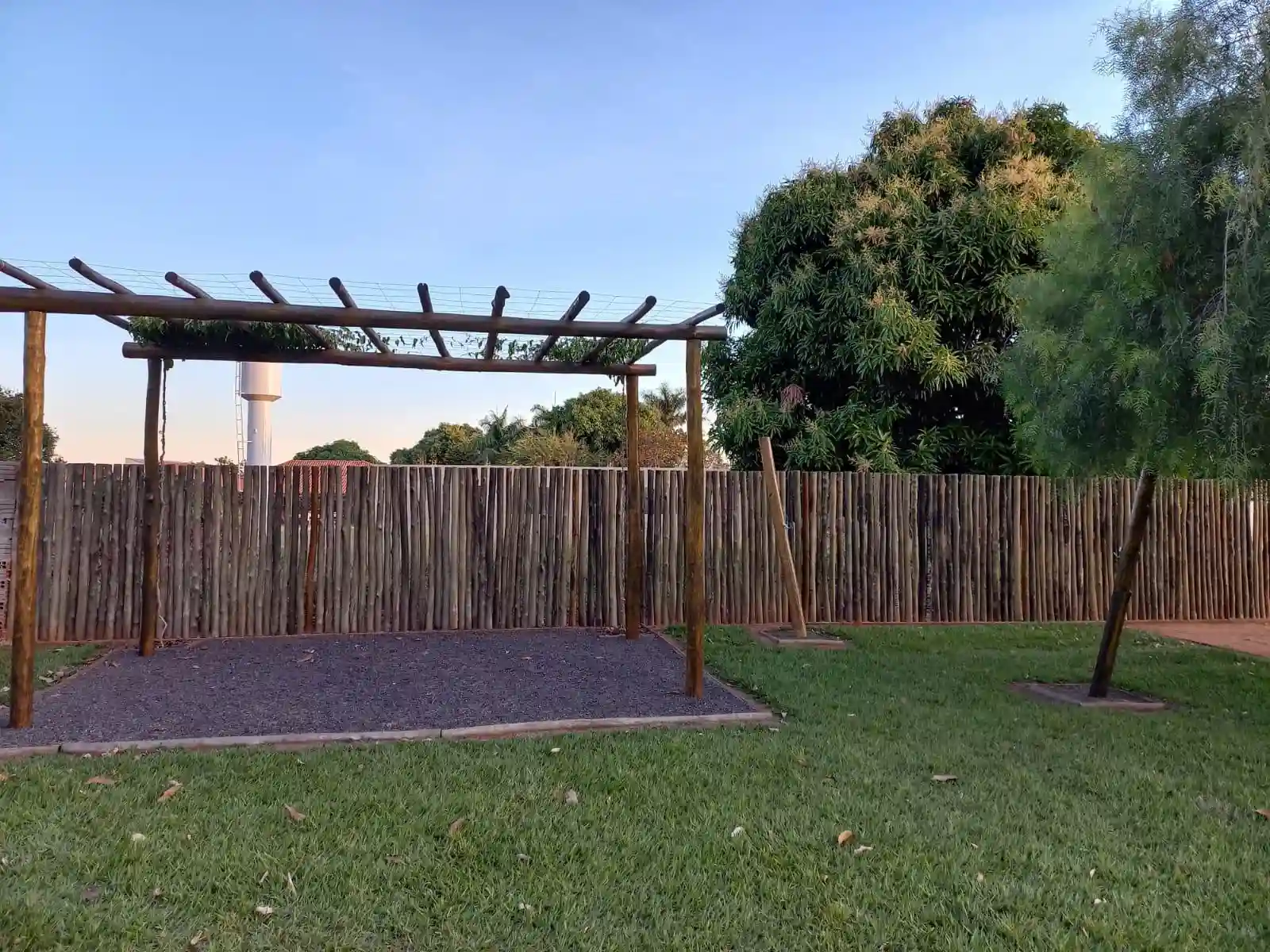 Fazenda / Sítio / Chácara com 3 quartos à venda, 1000m² — foto 8 de 10