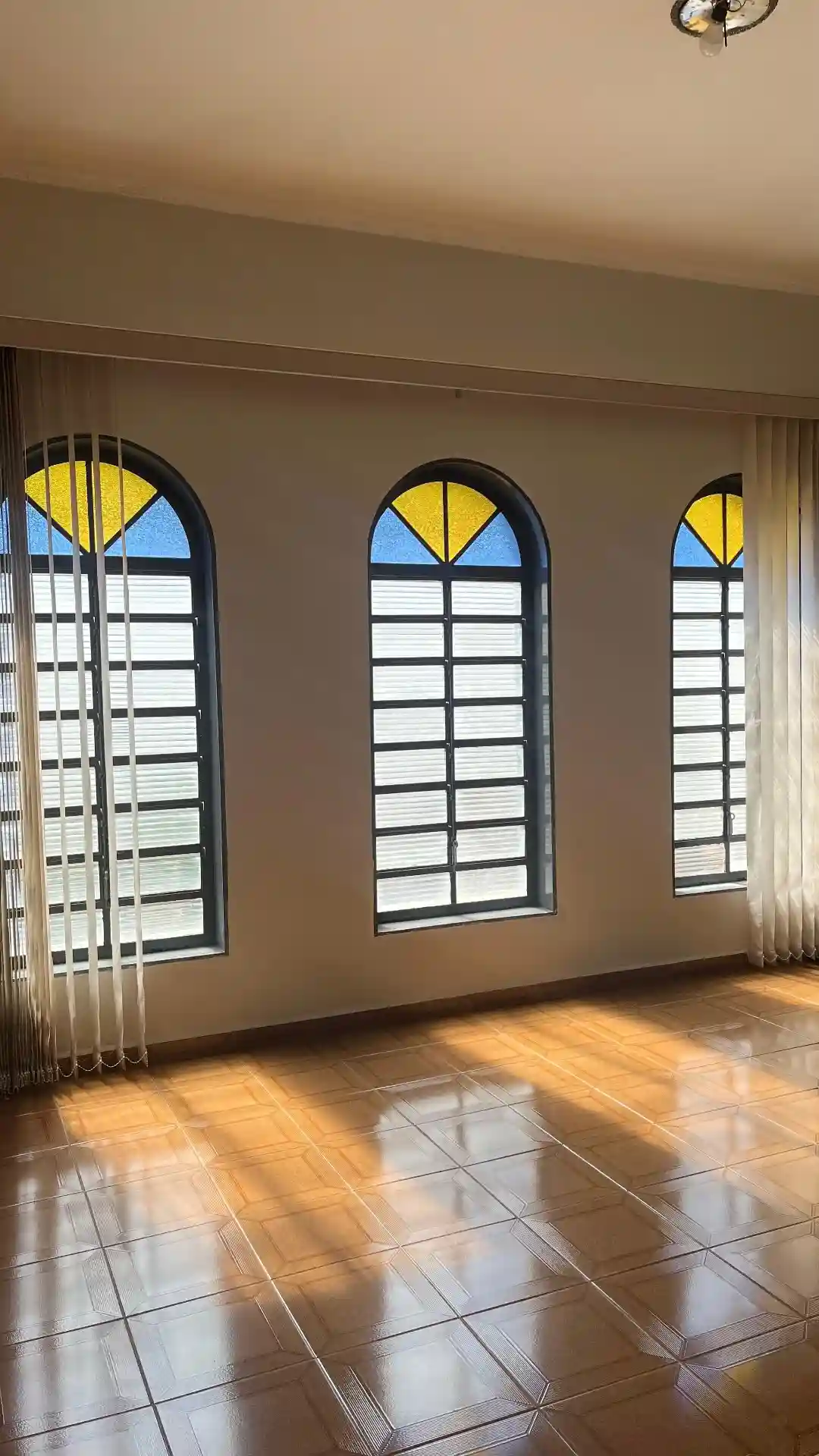 Conjunto Comercial / Sala com 1 quarto para aluguel, 5m² — foto 1 de 2