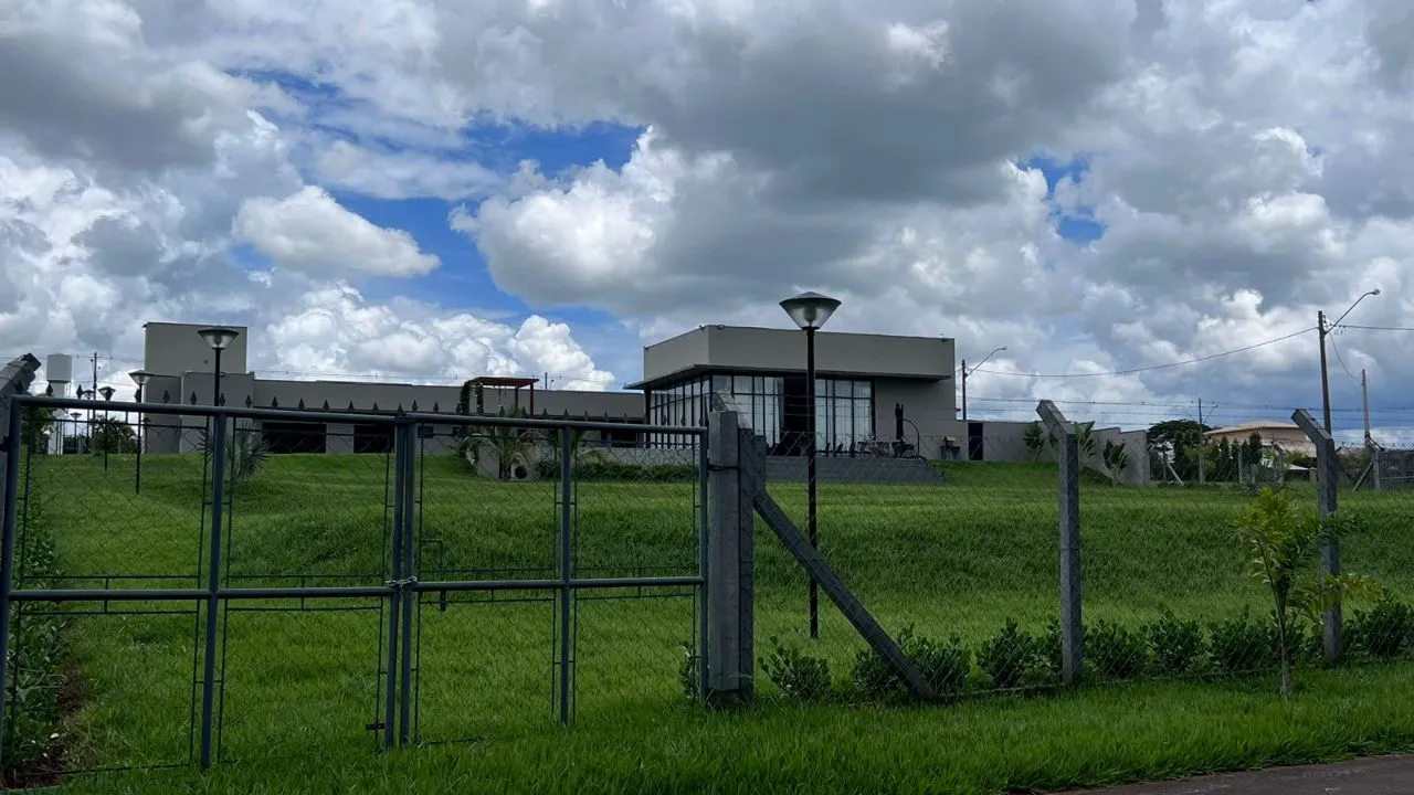 Casa de Condomínio à venda — foto 10 de 10