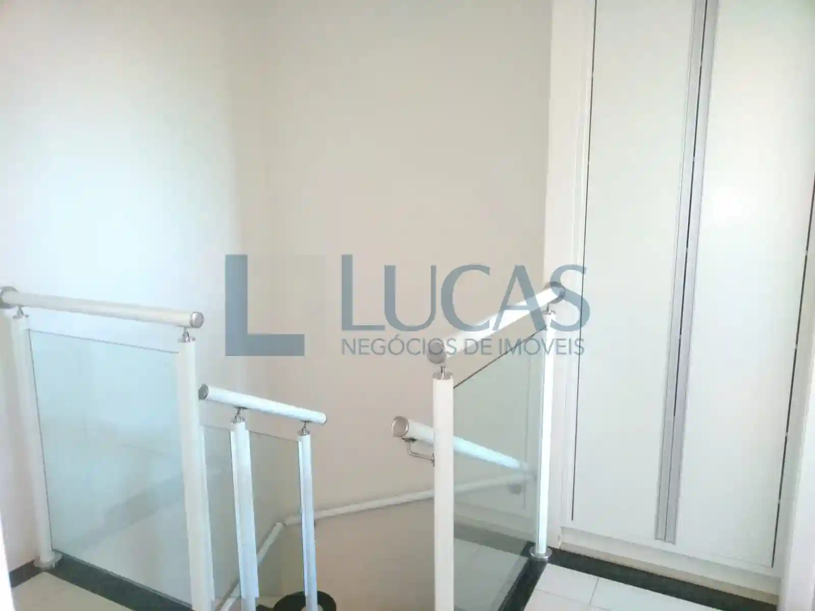 Casa de Condomínio com 3 quartos à venda, 120m² — foto 10 de 18