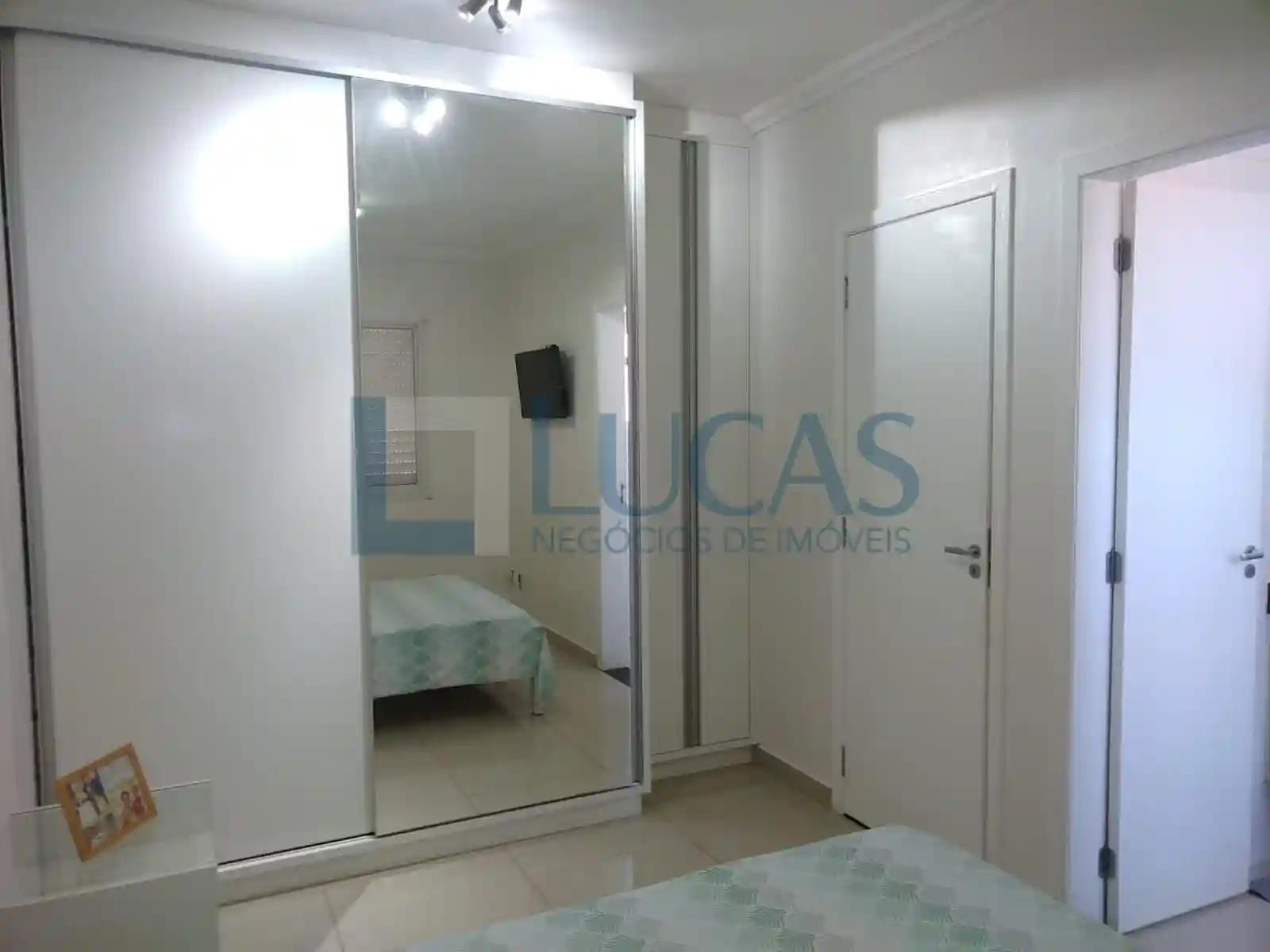 Casa de Condomínio com 3 quartos à venda, 120m² — foto 13 de 18