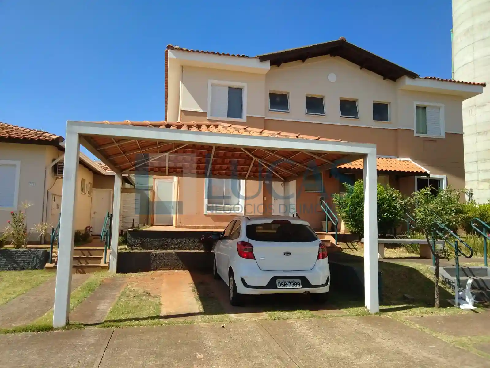 Casa de Condomínio com 3 quartos à venda, 120m² — foto 9 de 18