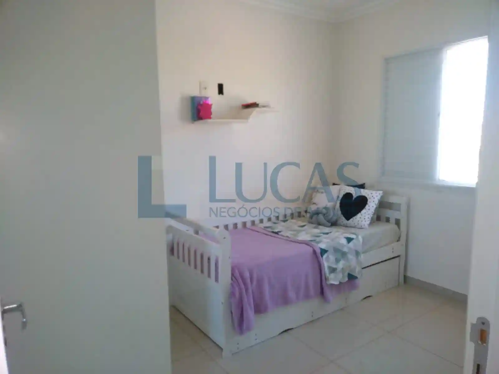 Casa de Condomínio com 3 quartos à venda, 120m² — foto 1 de 18
