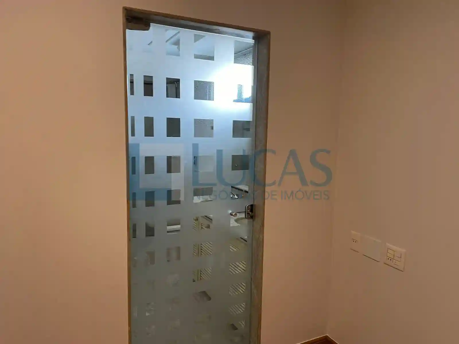 Apartamento à venda — foto 3 de 32