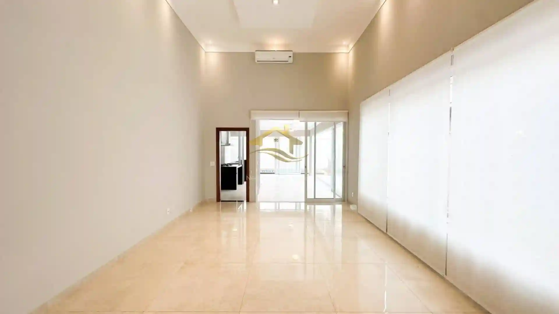 Casa de Condomínio com 3 quartos à venda, 226m² — foto 24 de 28