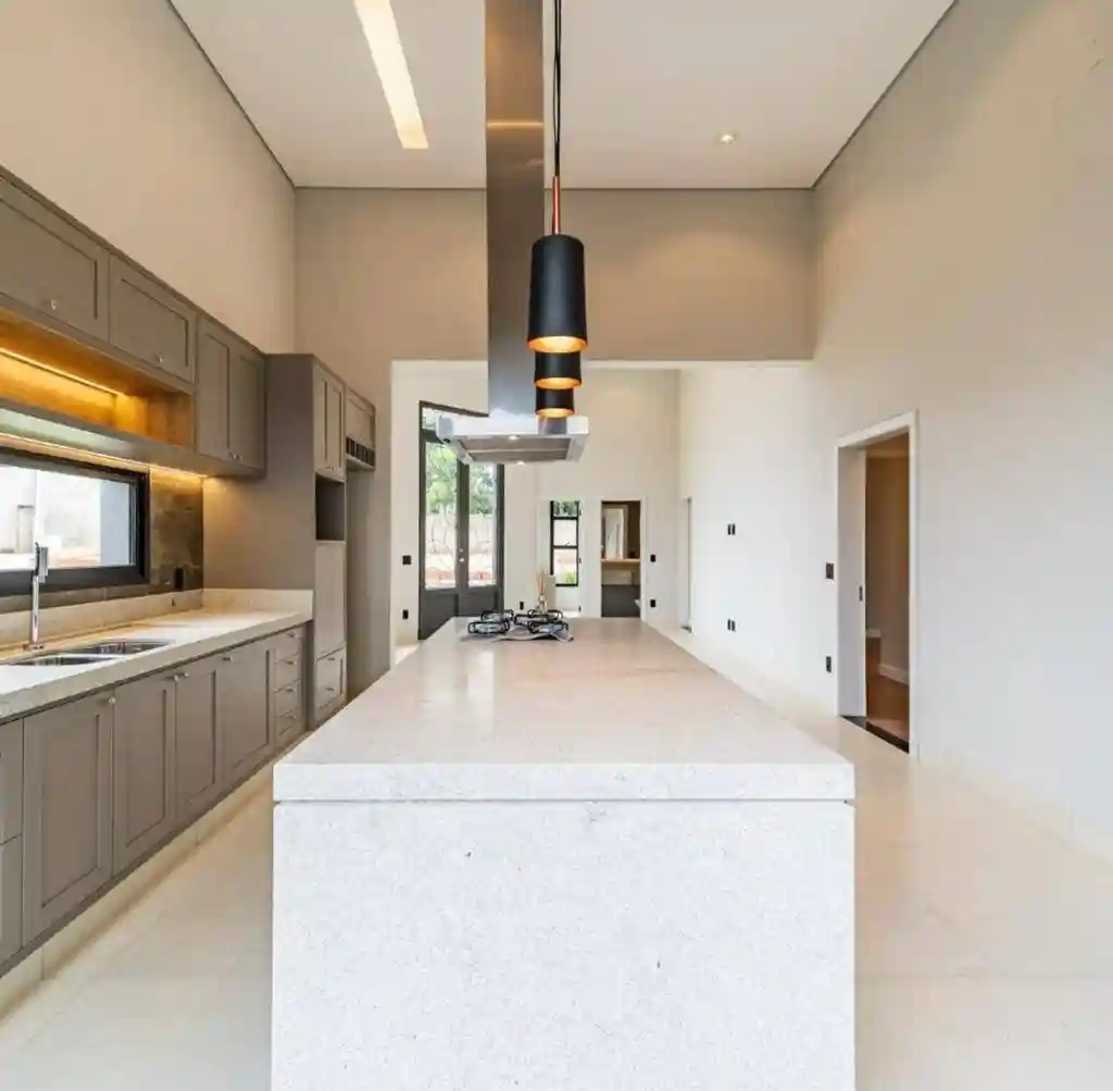 Casa de Condomínio com 3 quartos à venda, 179m² — foto 15 de 18