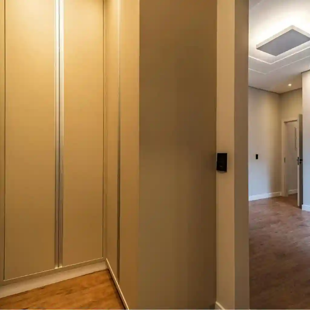 Casa de Condomínio com 3 quartos à venda, 179m² — foto 10 de 18