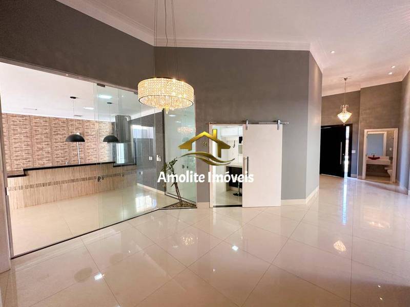 Casa de Condomínio com 3 quartos à venda, 250m² — foto 14 de 38