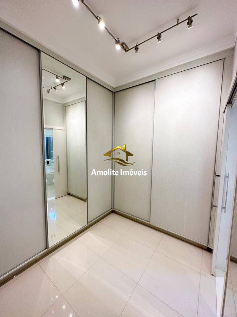 Casa de Condomínio com 3 quartos à venda, 250m² — foto 33 de 38