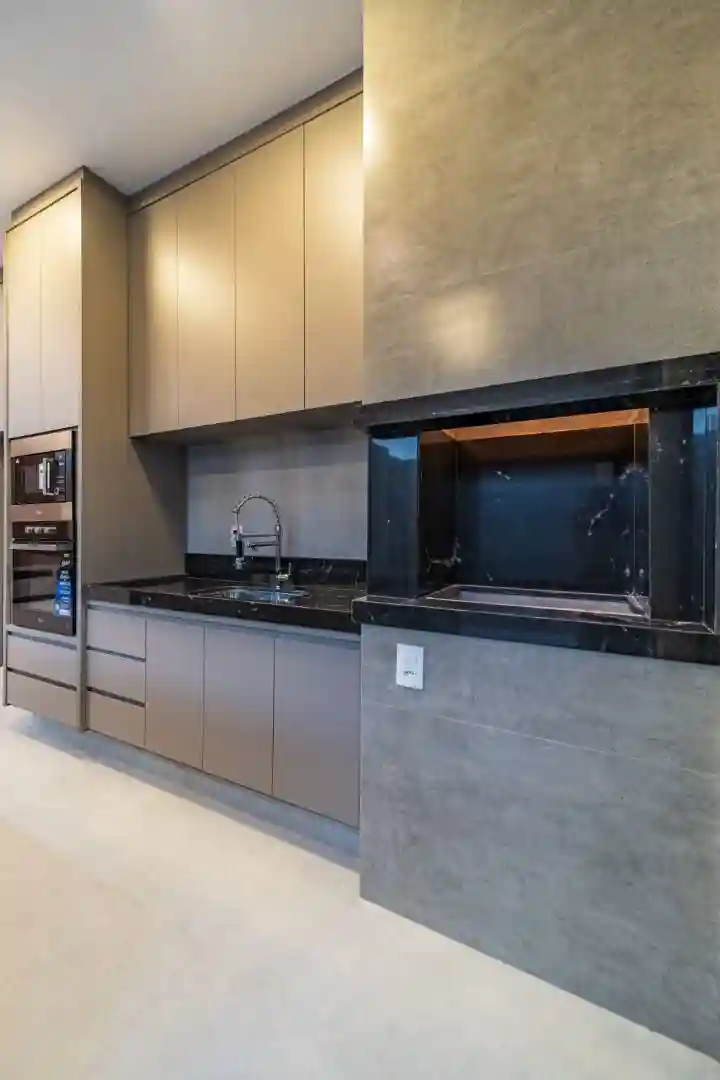 Casa de Condomínio com 3 quartos à venda, 258m² — foto 6 de 16
