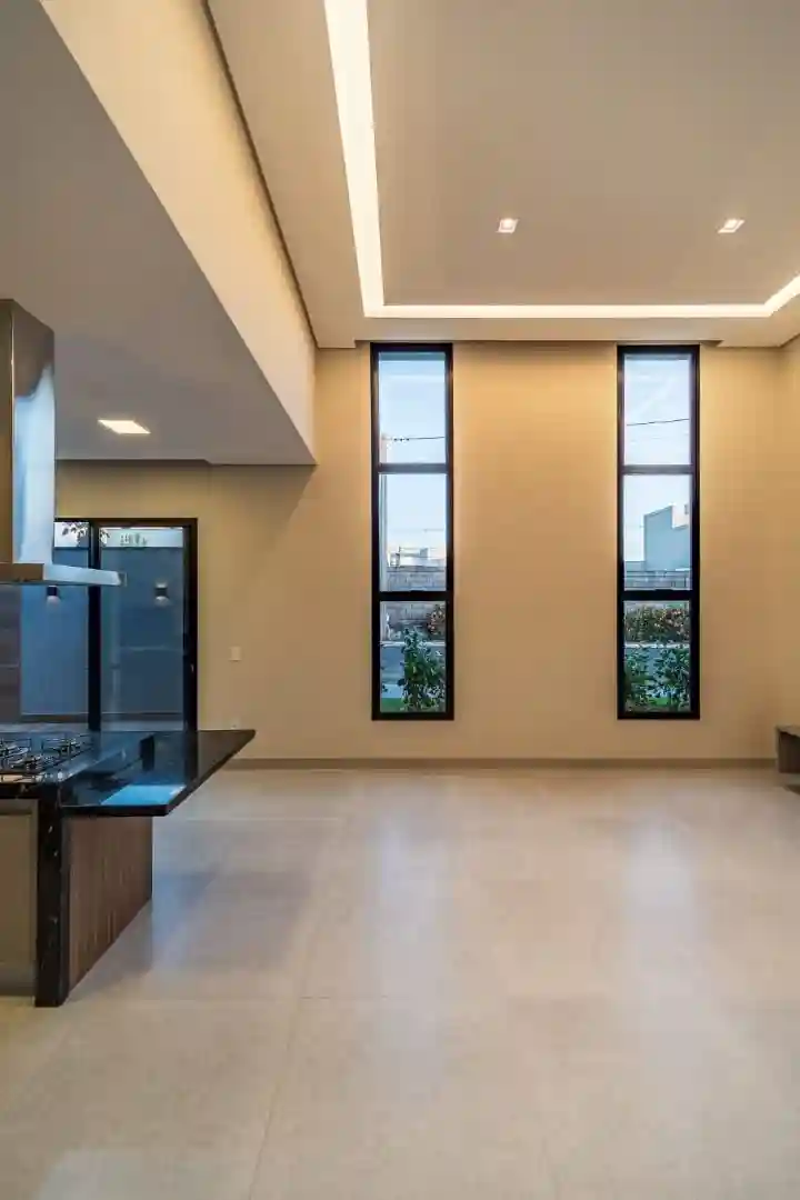 Casa de Condomínio com 3 quartos à venda, 258m² — foto 3 de 16