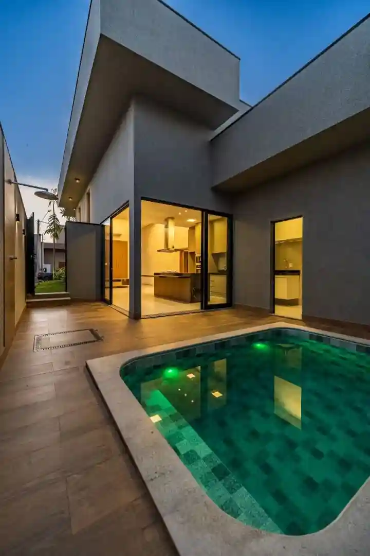 Casa de Condomínio com 3 quartos à venda, 258m² — foto 14 de 16
