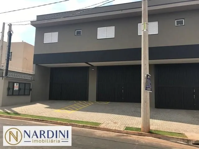Prédio à venda, 300m² — foto 2 de 2
