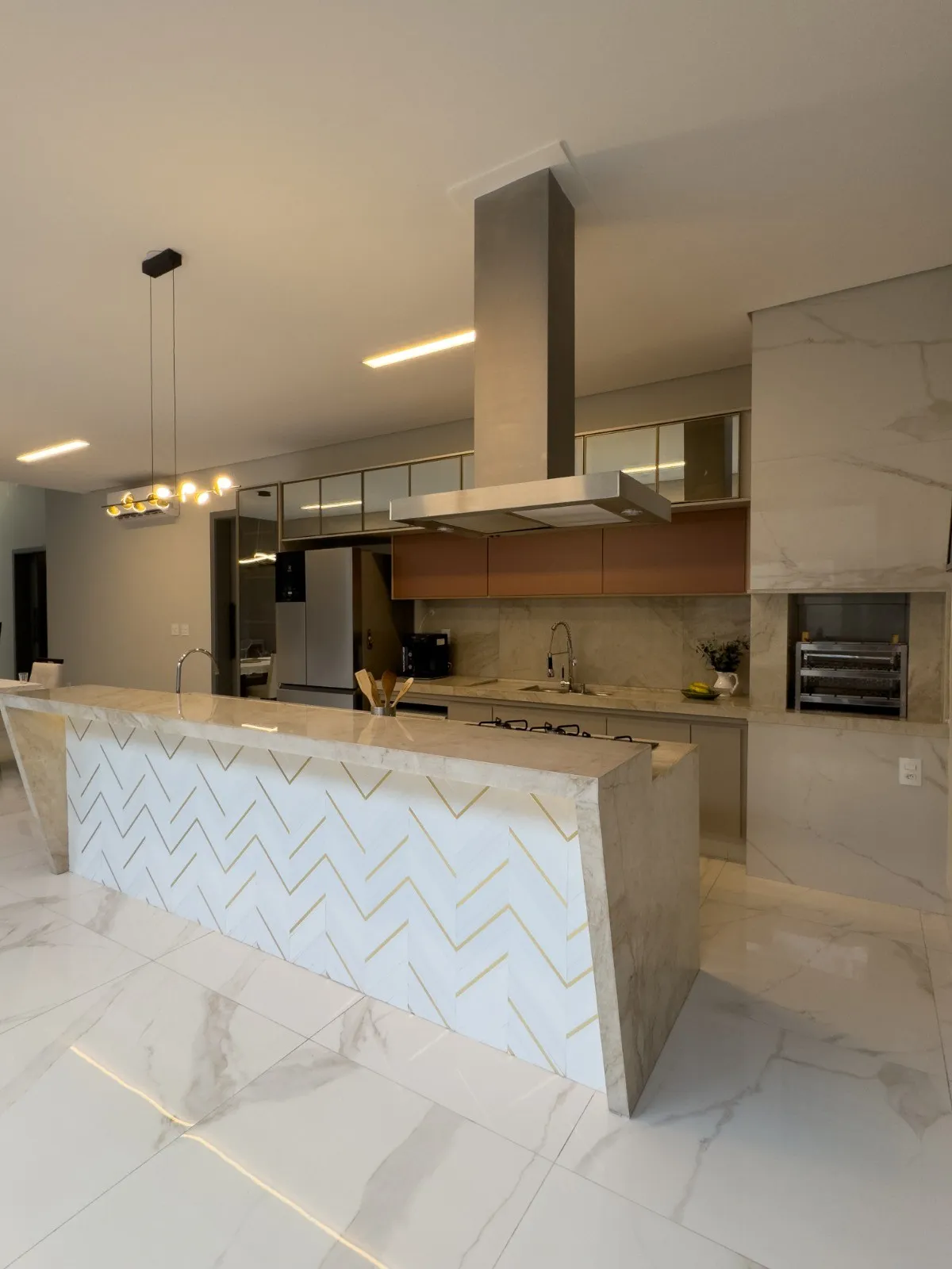 Casa de Condomínio com 3 quartos à venda, 250m² — foto 5 de 41