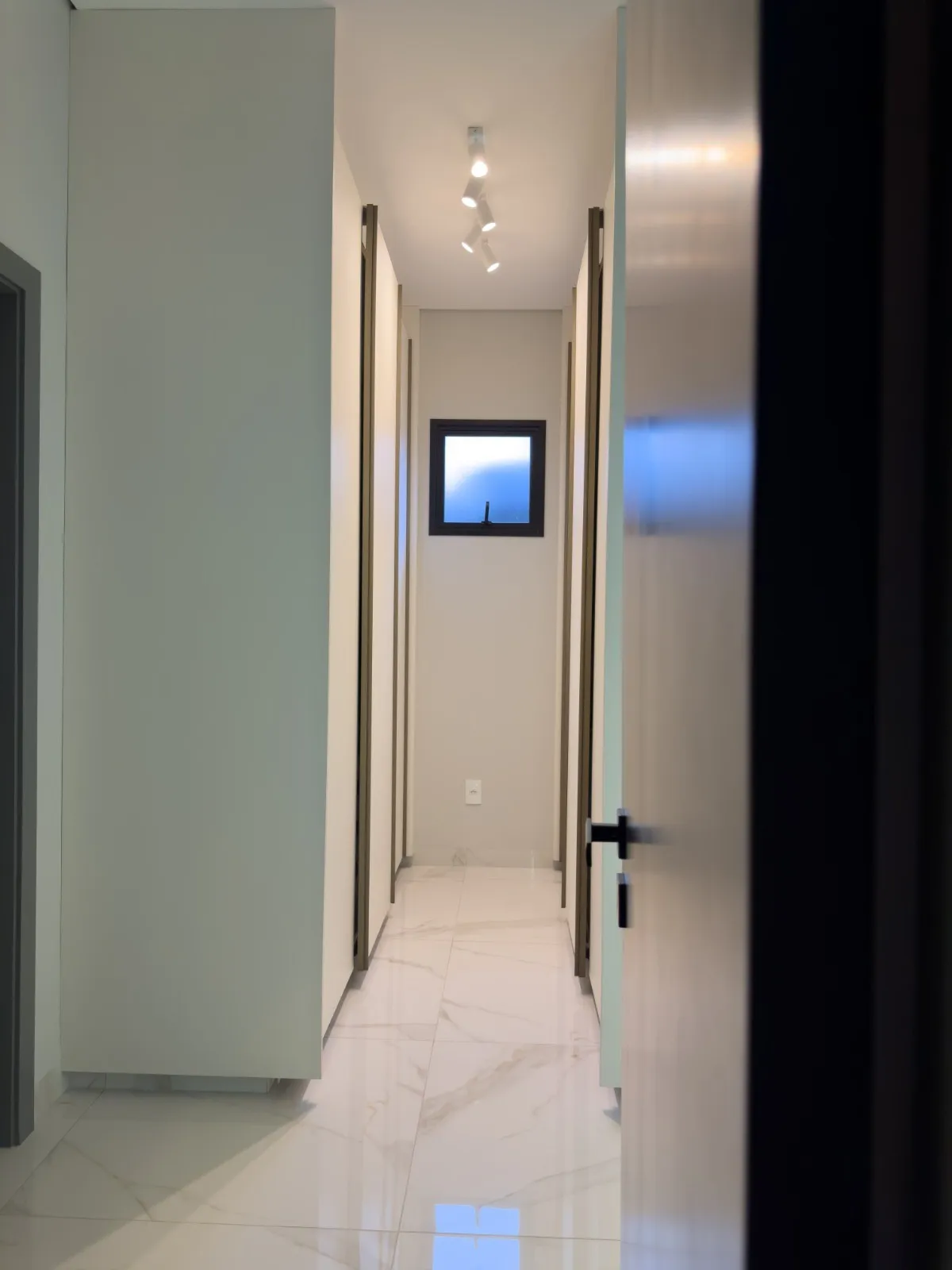 Casa de Condomínio com 3 quartos à venda, 250m² — foto 29 de 41