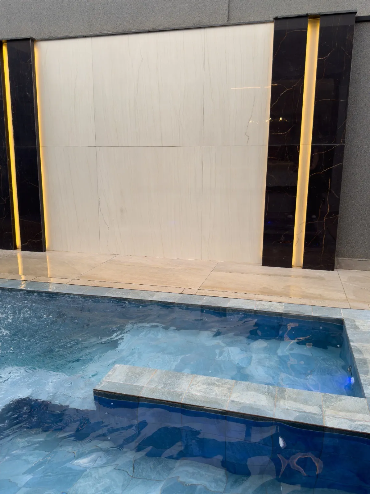 Casa de Condomínio com 3 quartos à venda, 250m² — foto 20 de 41