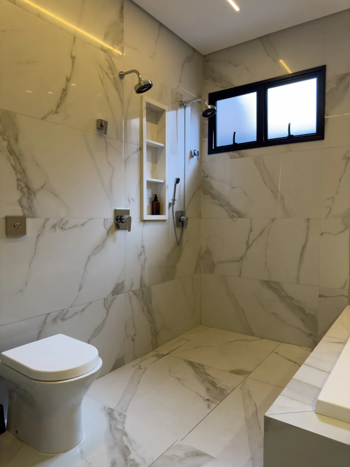 Casa de Condomínio com 3 quartos à venda, 250m² — foto 31 de 41