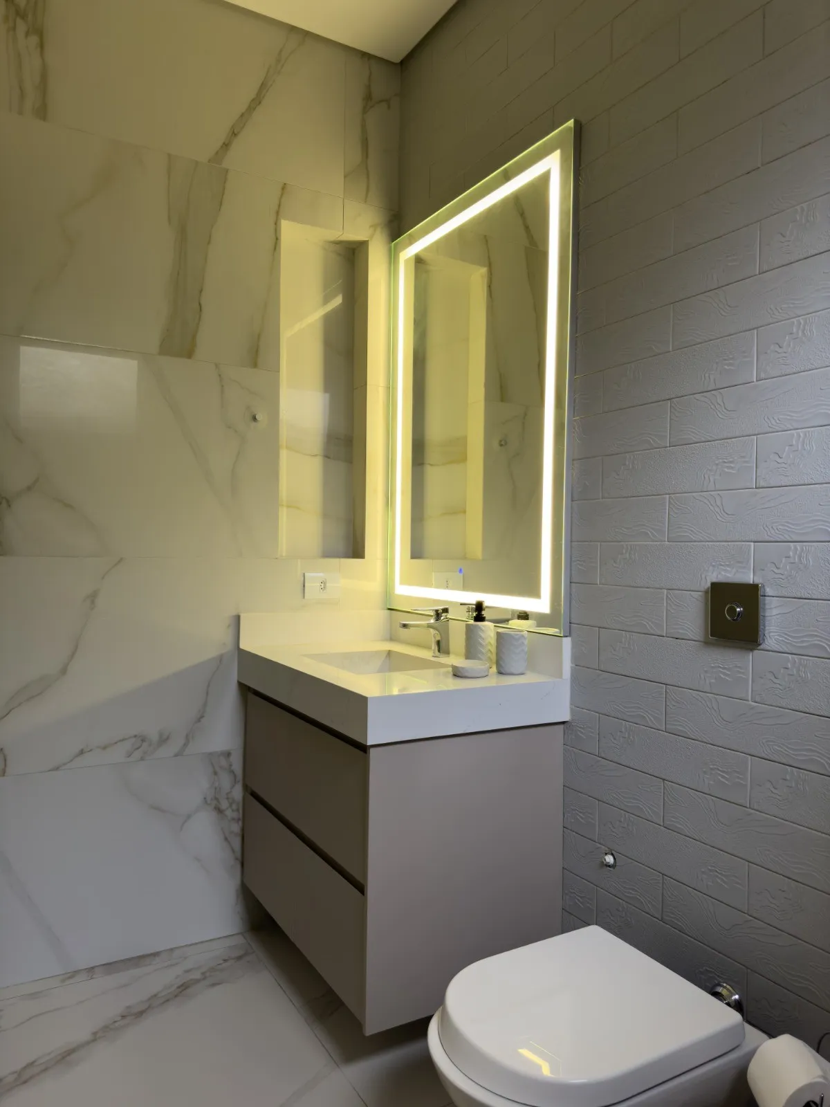 Casa de Condomínio com 3 quartos à venda, 250m² — foto 34 de 41