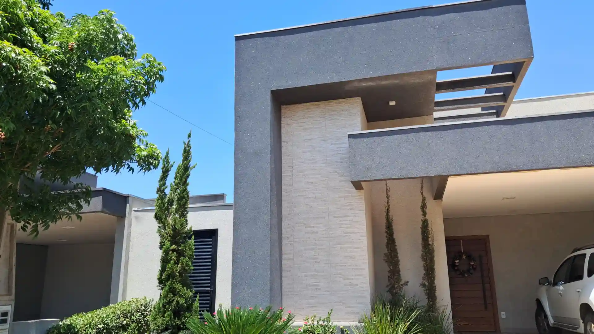 Casa com 3 quartos à venda, 253m² — foto 3 de 23