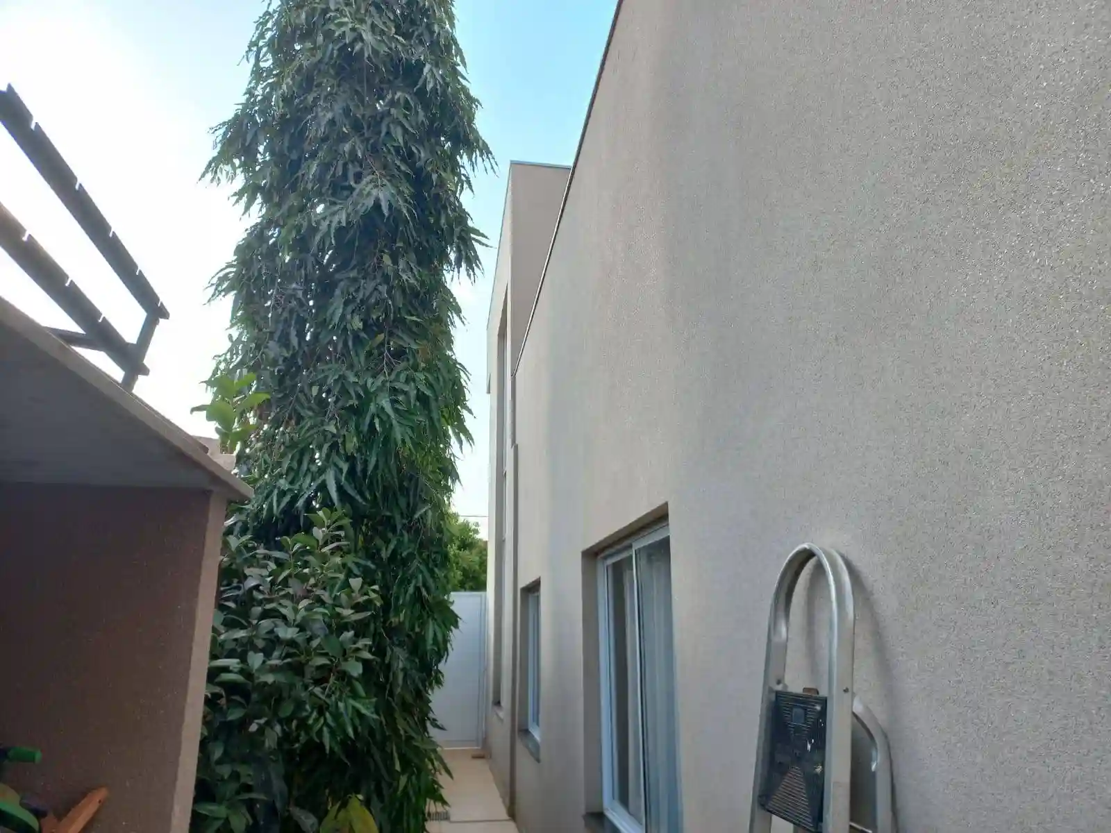 Casa de Condomínio com 4 quartos à venda, 320m² — foto 16 de 17