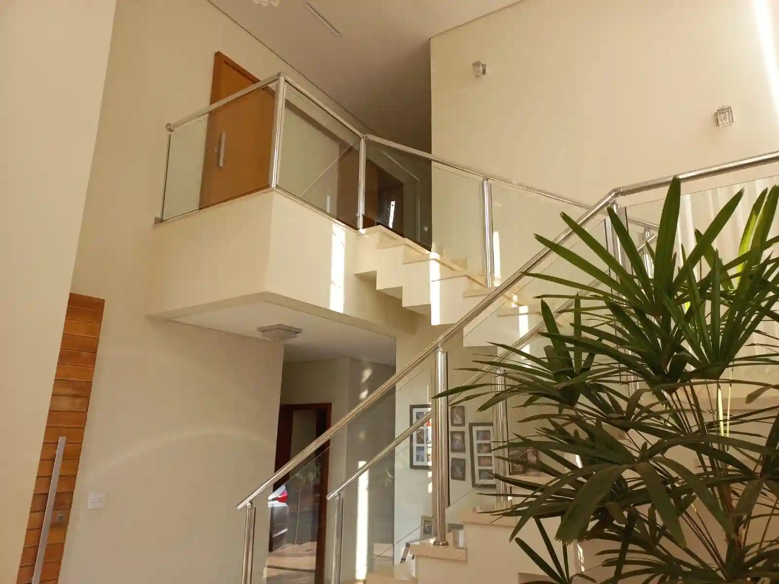Casa de Condomínio com 4 quartos à venda, 320m² — foto 6 de 17
