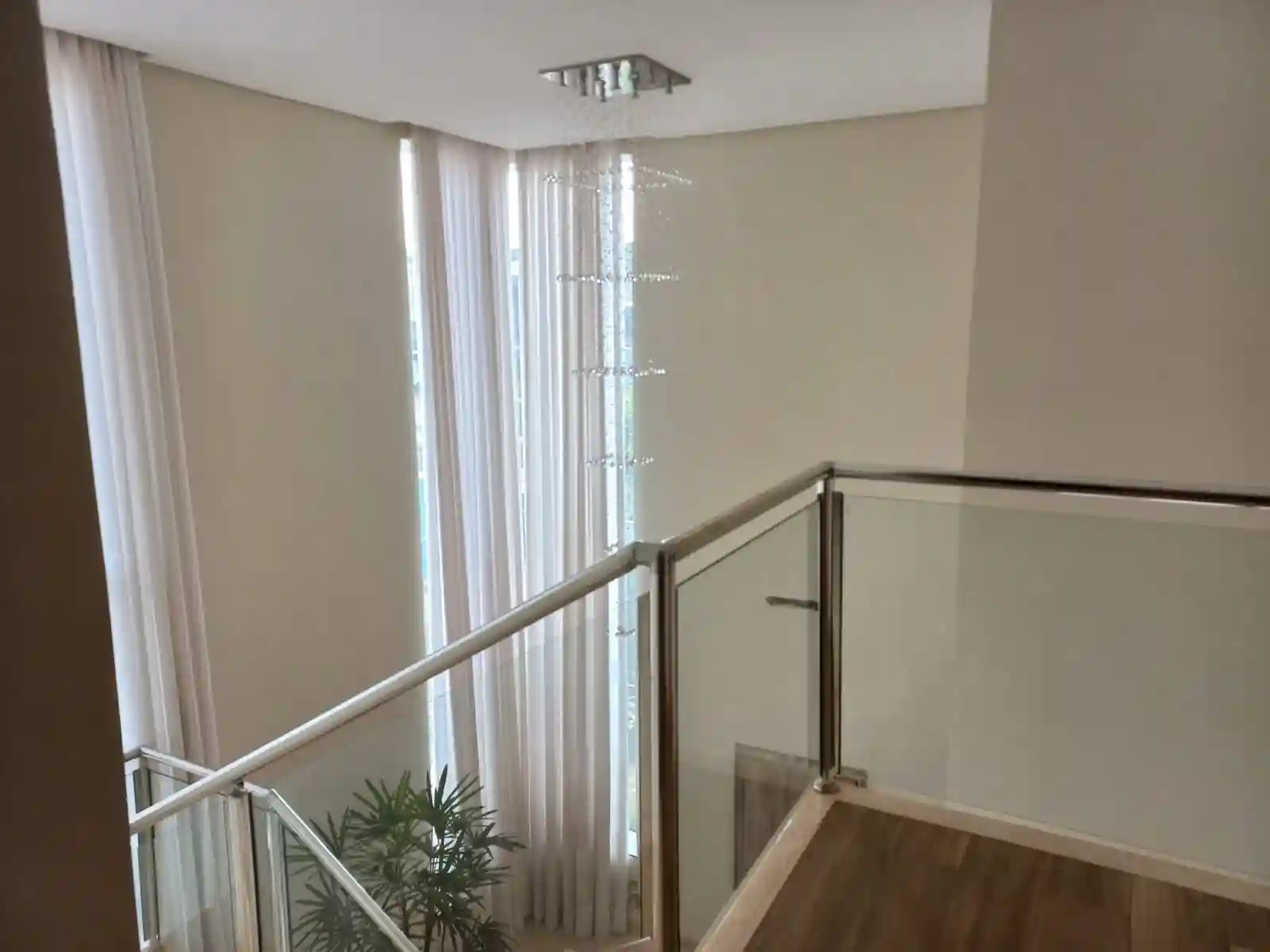 Casa de Condomínio com 4 quartos à venda, 320m² — foto 7 de 17