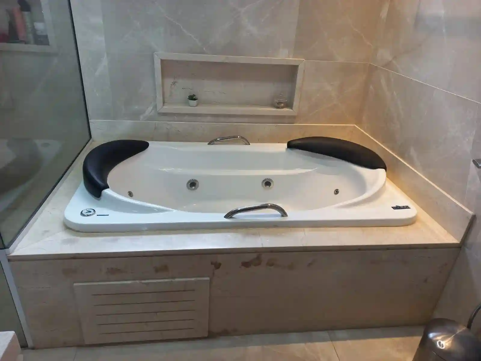 Casa de Condomínio com 4 quartos à venda, 320m² — foto 12 de 17