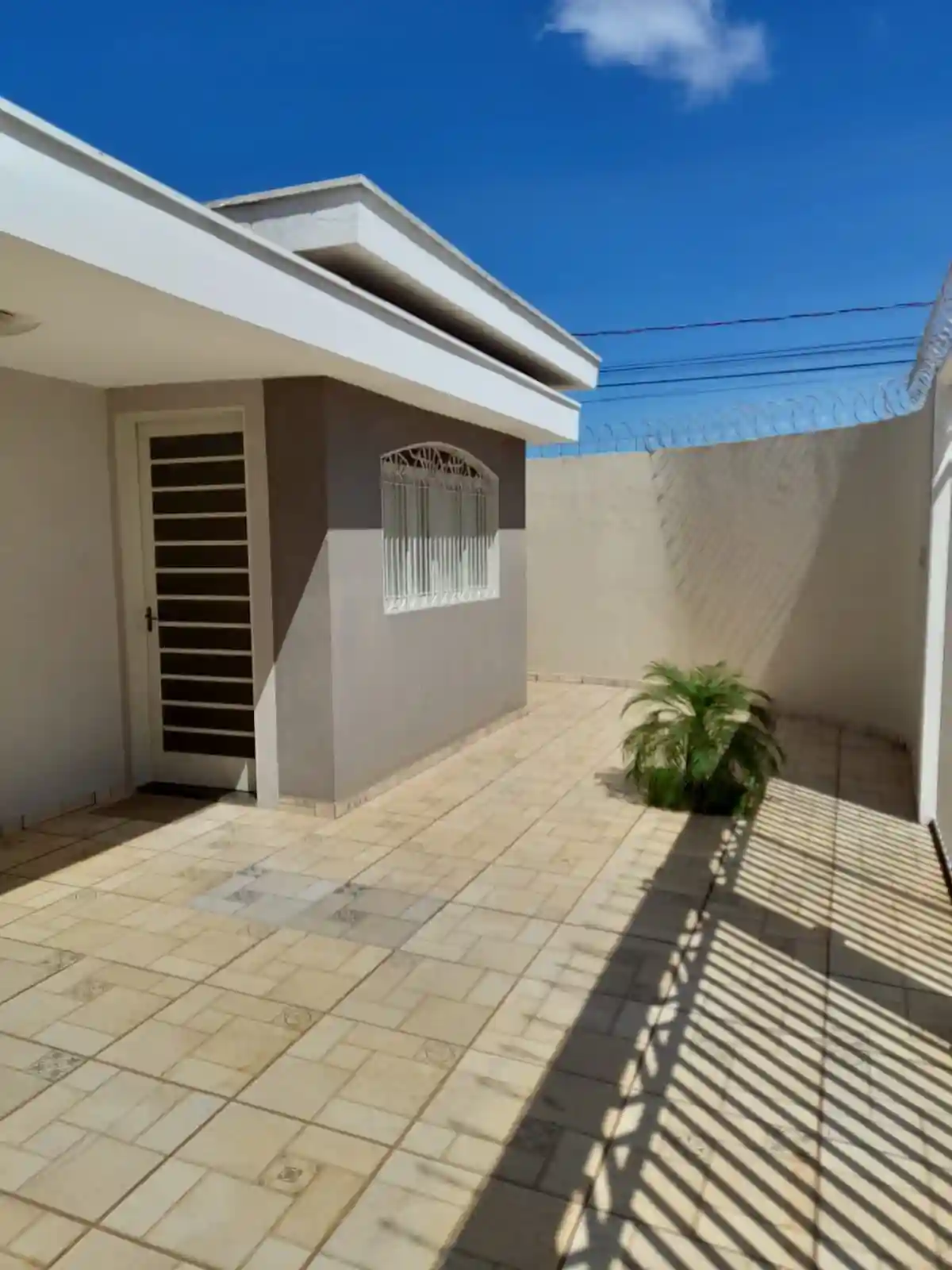Casa com 3 quartos à venda, 170m² — foto 24 de 25