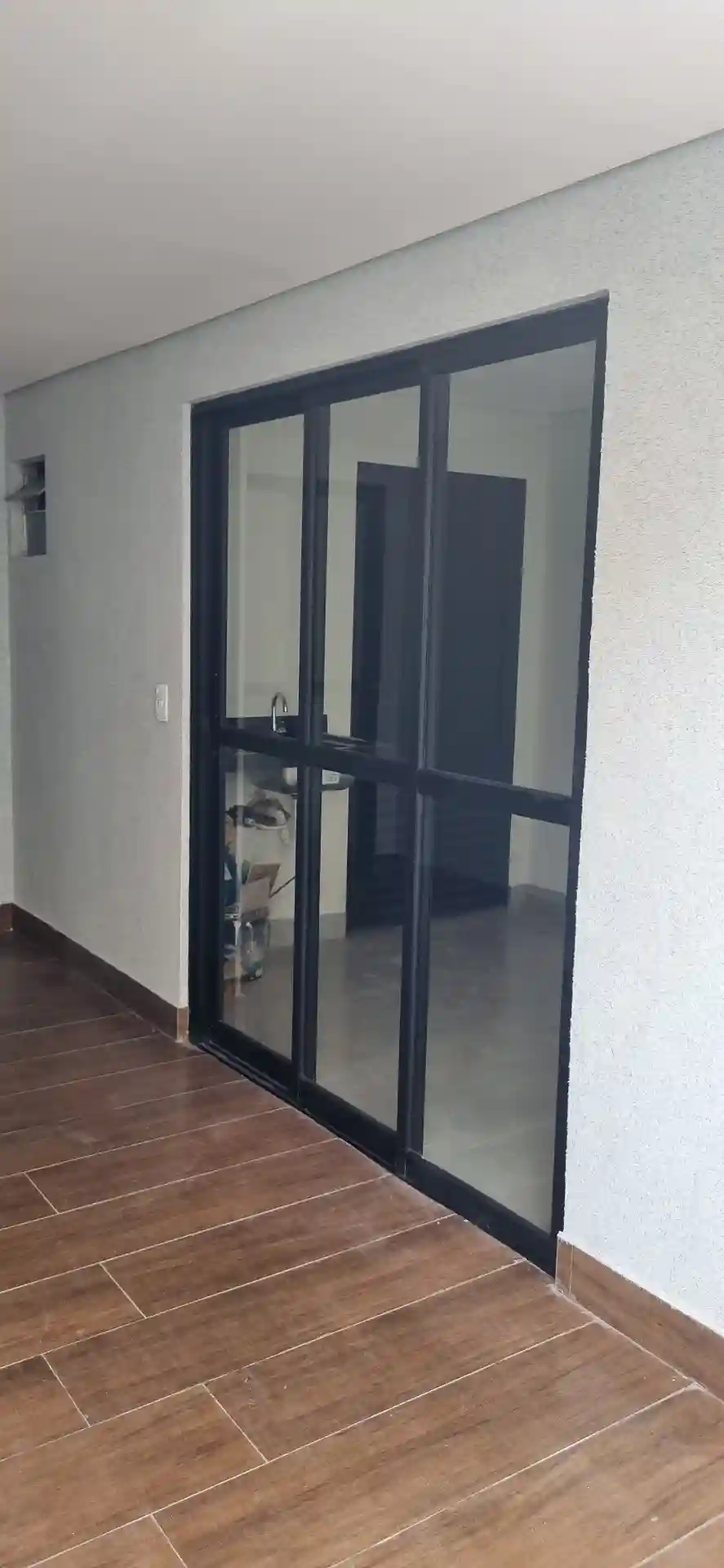 Conjunto Comercial / Sala  para aluguel, 25m² — foto 4 de 5