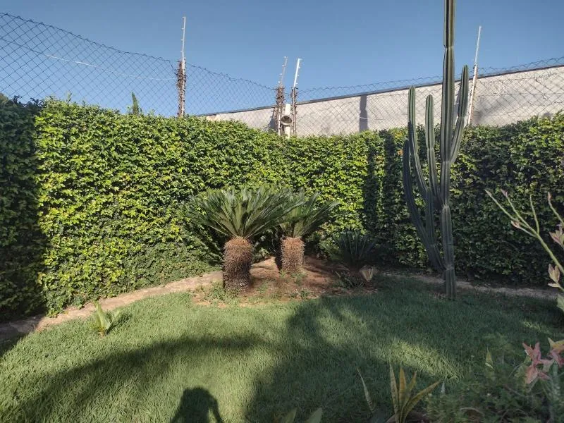 Casa à venda — foto 2 de 4