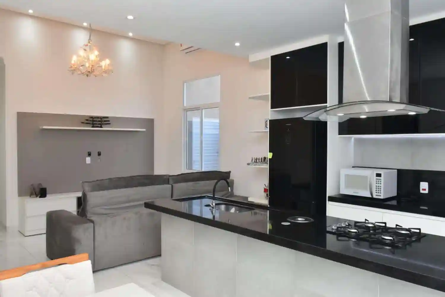 Casa de Condomínio com 3 quartos à venda, 311m² — foto 12 de 32