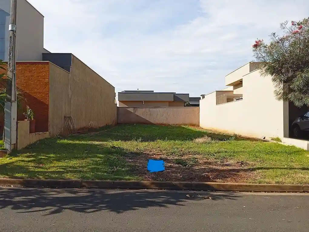 Terreno / Lote / Condomínio  à venda, 225m² — foto 1 de 4