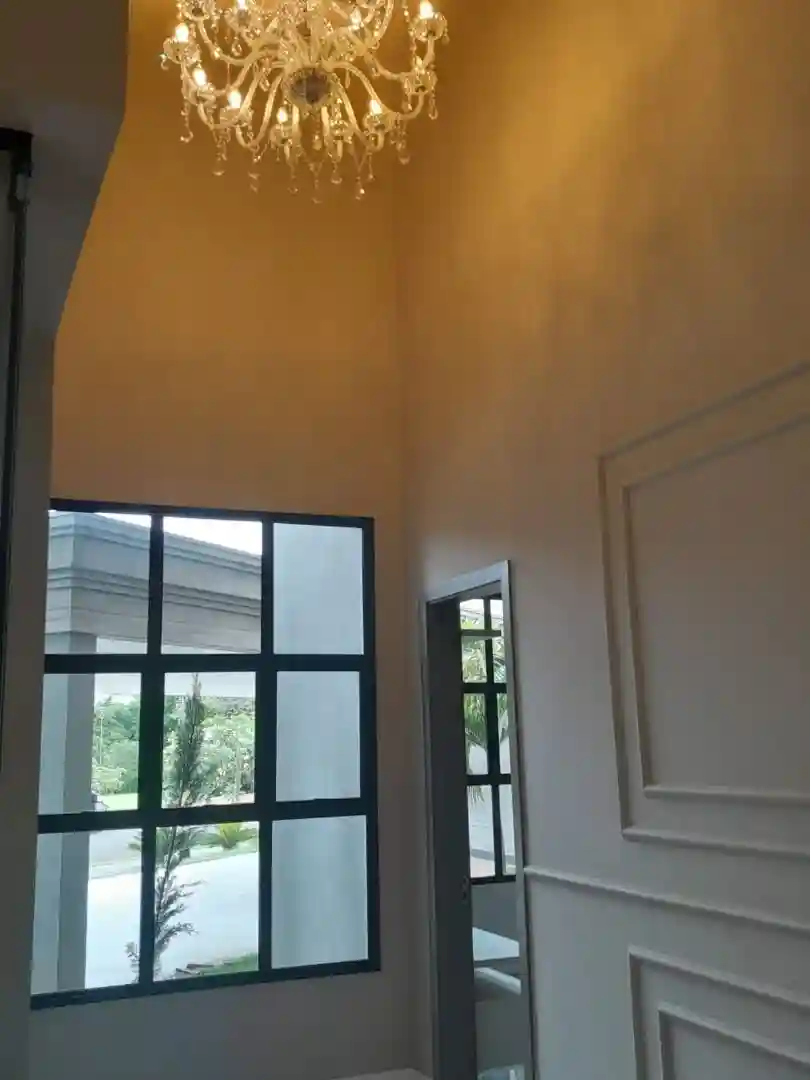 Casa de Condomínio com 5 quartos à venda, 820m² — foto 2 de 27