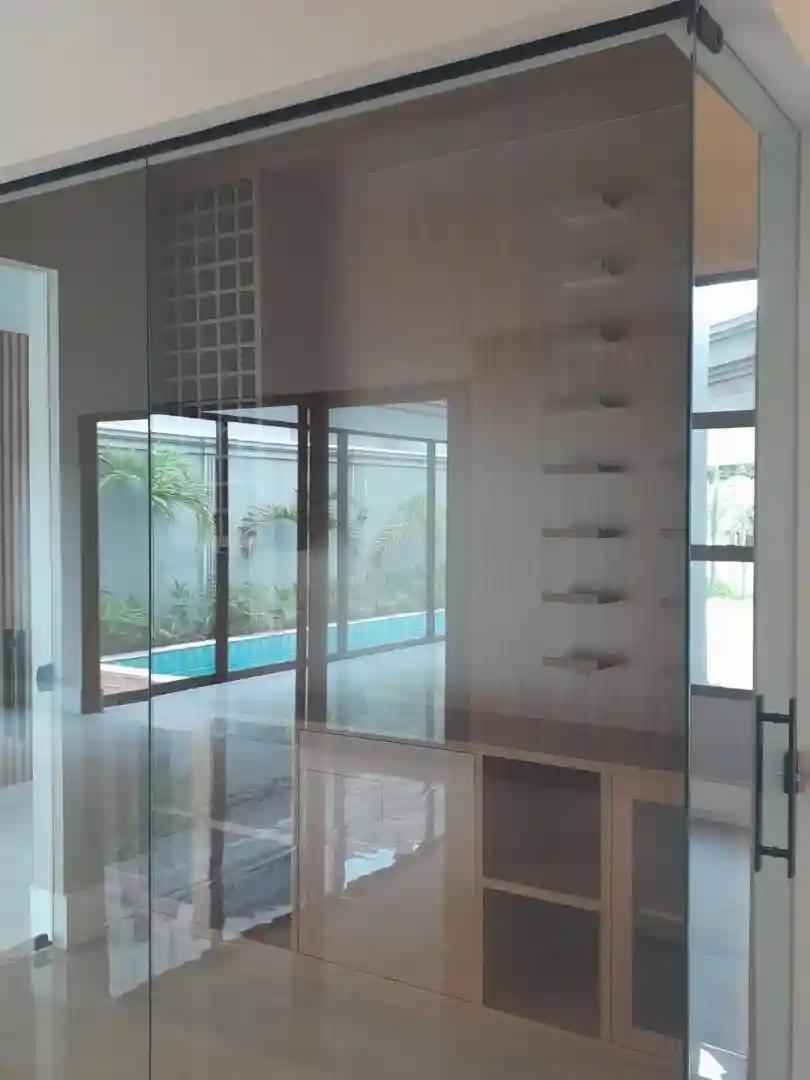 Casa de Condomínio com 5 quartos à venda, 820m² — foto 3 de 27