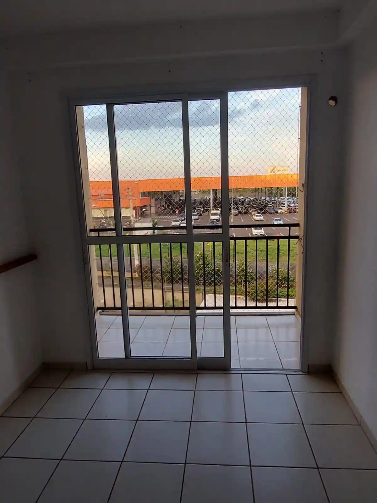 Apartamento com 2 quartos para aluguel, 48m² — foto 2 de 11
