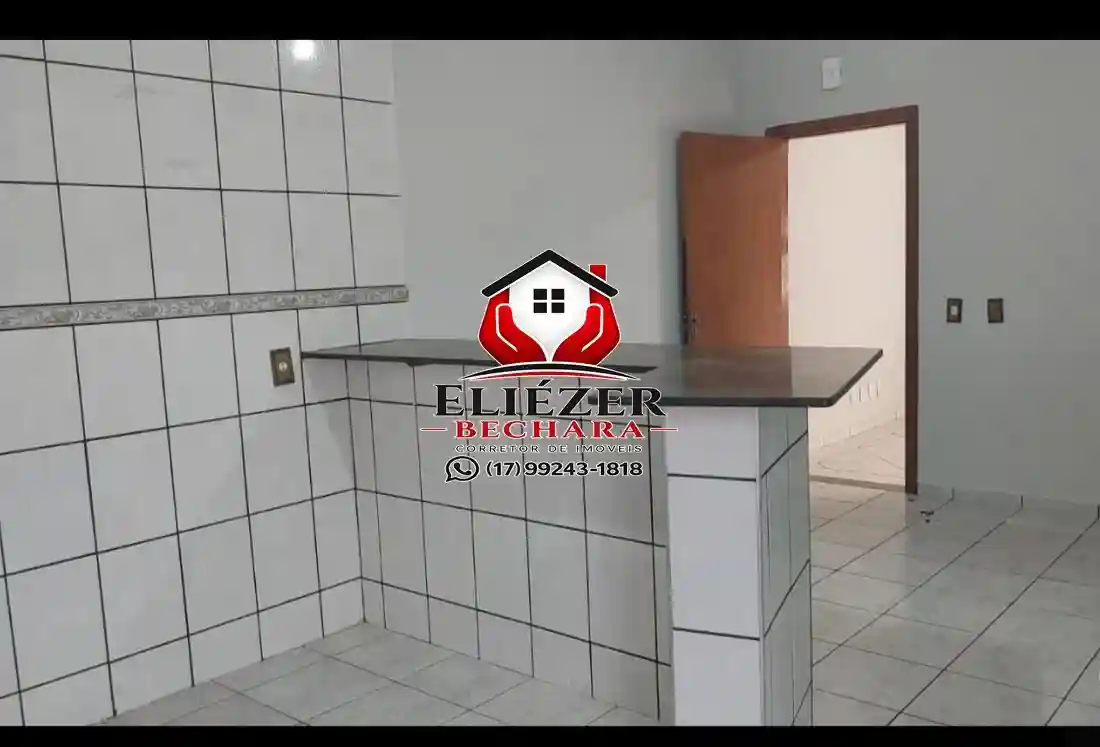 Casa com 3 quartos à venda, 120m² — foto 1 de 17