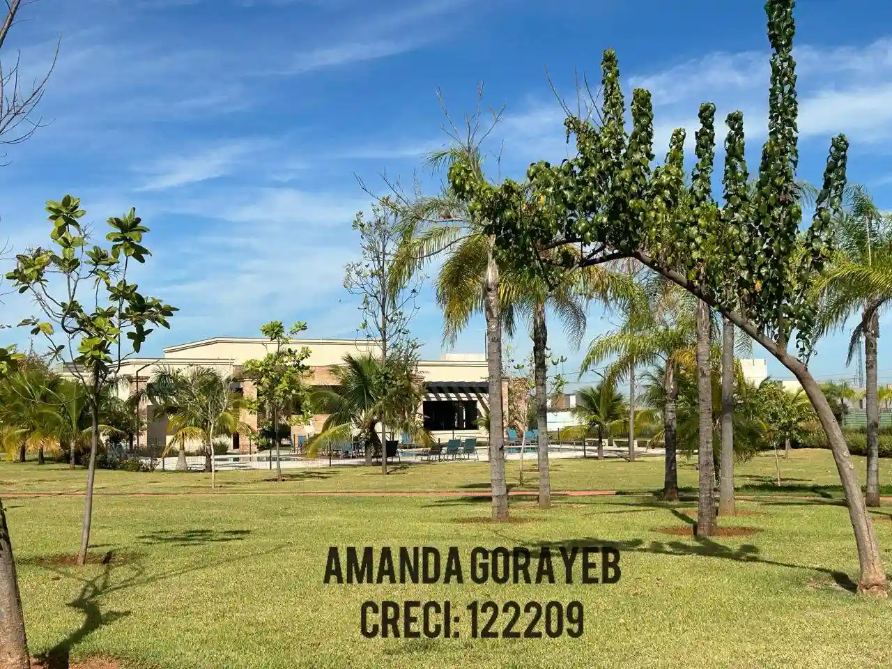 Terreno / Lote / Condomínio  à venda, 338m² — foto 3 de 9