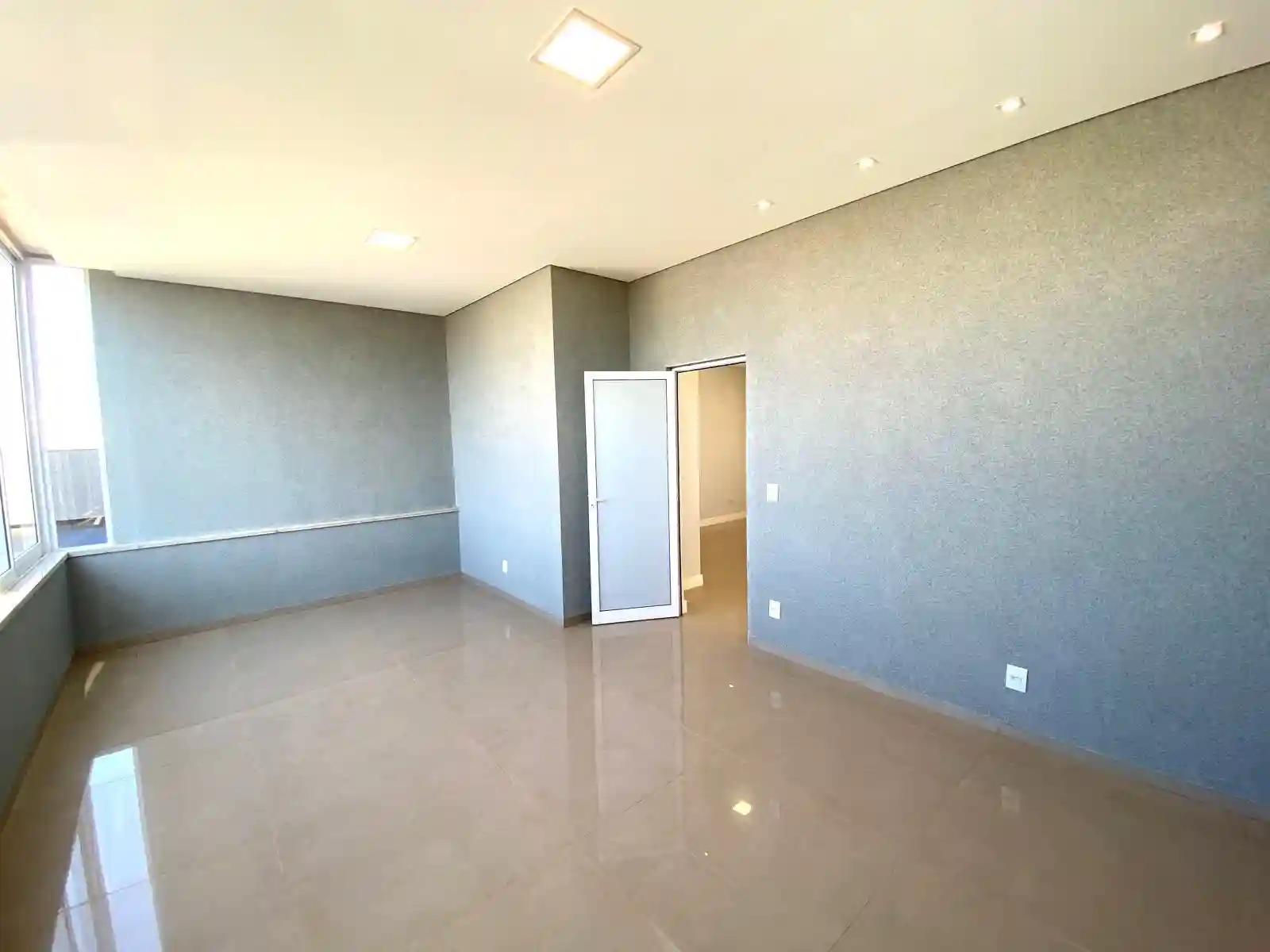 Casa de Condomínio com 3 quartos à venda, 482m² — foto 25 de 26
