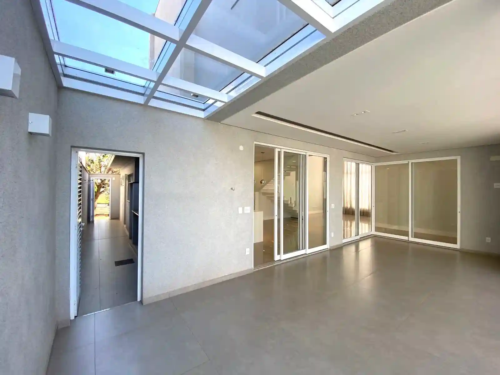 Casa de Condomínio com 3 quartos à venda, 482m² — foto 5 de 26