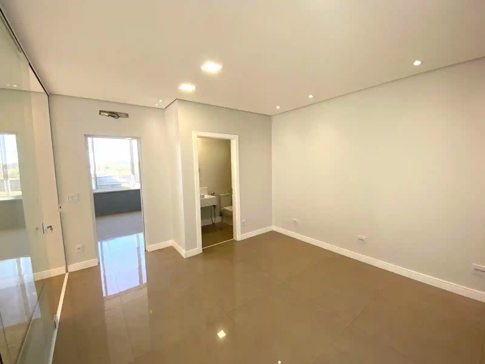 Casa de Condomínio com 3 quartos à venda, 482m² — foto 23 de 26