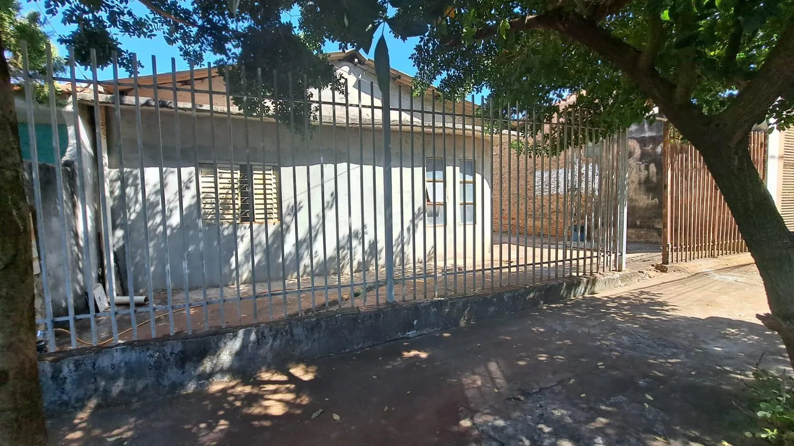 Casa com 2 quartos à venda, 200m² — foto 3 de 30