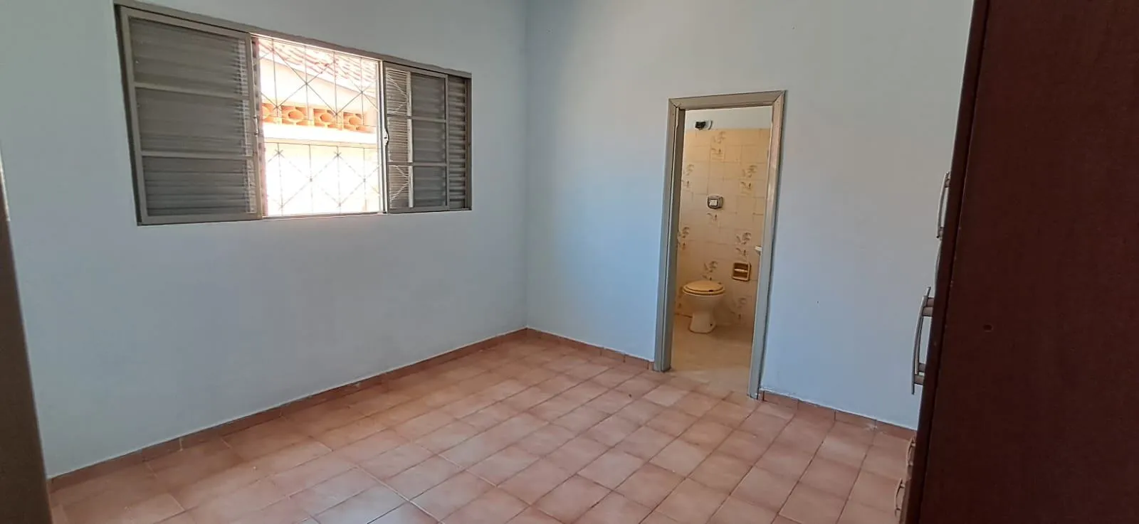 Casa com 3 quartos à venda, 242m² — foto 11 de 15