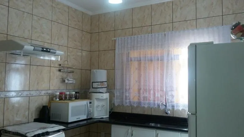 Casa à venda — foto 3 de 4