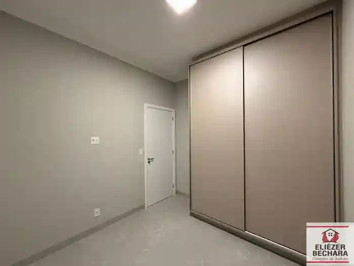 Casa com 3 quartos à venda, 126m² — foto 13 de 28