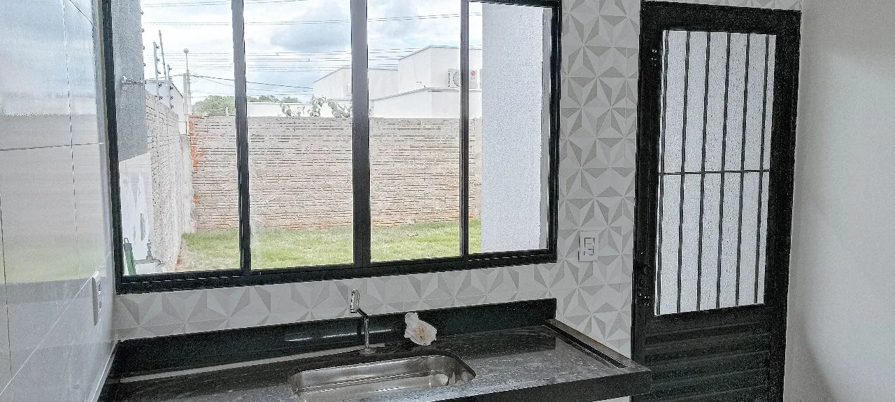 Casa à venda — foto 3 de 14