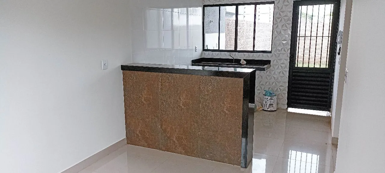 Casa à venda — foto 4 de 14